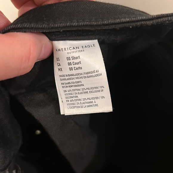 American Eagle Women’s Distress Jeans Black Size 00 Short - Picture 7 of 7